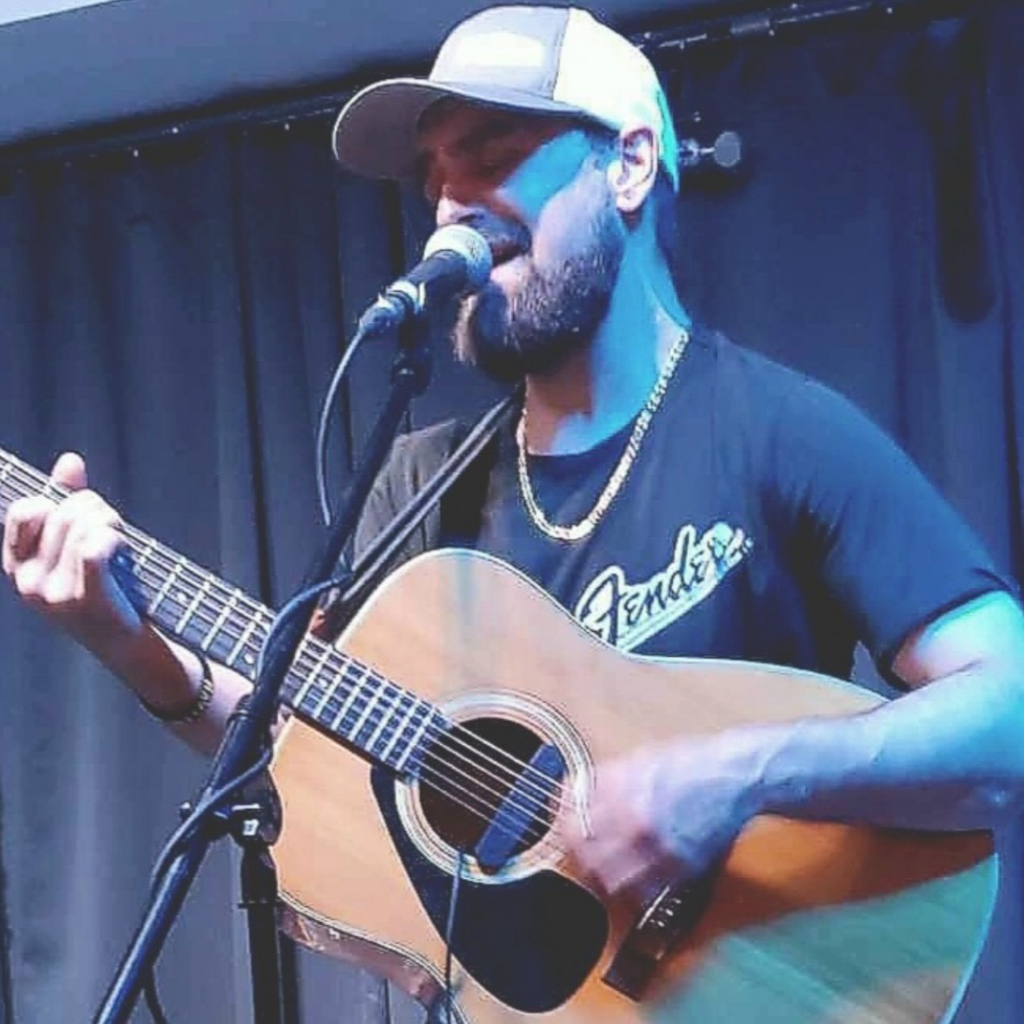 Aaron MacLean – Live in Antigonish